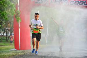 BIB: 2093
                            <button type="button" onclick="openModal(3699160)" class="btn btn-primary btn-sm float-right btn-popup" data-toggle="modal" data-target=".modal-high-quality">
                        <i class="fas fa-shopping-cart"></i> Add to Cart
                    </button>
                                            <button type="button" onclick="isThisMe(3699160, true)" class="btn btn-success btn-sm float-right btn-popup btn-isme hidden" data-toggle="tooltip" data-placement="bottom" title="นี่คือรูปของคุณใช่ไหม คลิกที่นี่เพื่อเอาเข้าอัลบั้ม">
                        <i class="fas fa-plus"></i> Add to album
                    </button>
                    <button type="button" onclick="isThisMe(3699160, false)" class="btn btn-warning btn-sm float-right btn-popup btn-isnotme hidden">
                        <i class="fas fa-ban"></i> Remove from album
                    </button>