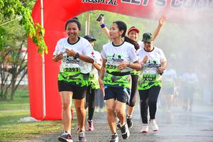 BIB: 239, 2393
                            <button type="button" onclick="openModal(3762723)" class="btn btn-primary btn-sm float-right btn-popup" data-toggle="modal" data-target=".modal-high-quality">
                        <i class="fas fa-shopping-cart"></i> Add to Cart
                    </button>
                                            <button type="button" onclick="isThisMe(3762723, true)" class="btn btn-success btn-sm float-right btn-popup btn-isme hidden" data-toggle="tooltip" data-placement="bottom" title="นี่คือรูปของคุณใช่ไหม คลิกที่นี่เพื่อเอาเข้าอัลบั้ม">
                        <i class="fas fa-plus"></i> Add to album
                    </button>
                    <button type="button" onclick="isThisMe(3762723, false)" class="btn btn-warning btn-sm float-right btn-popup btn-isnotme hidden">
                        <i class="fas fa-ban"></i> Remove from album
                    </button>