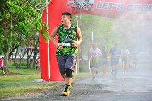 BIB: 2598
                            <button type="button" onclick="openModal(3703105)" class="btn btn-primary btn-sm float-right btn-popup" data-toggle="modal" data-target=".modal-high-quality">
                        <i class="fas fa-shopping-cart"></i> Add to Cart
                    </button>
                                            <button type="button" onclick="isThisMe(3703105, true)" class="btn btn-success btn-sm float-right btn-popup btn-isme hidden" data-toggle="tooltip" data-placement="bottom" title="นี่คือรูปของคุณใช่ไหม คลิกที่นี่เพื่อเอาเข้าอัลบั้ม">
                        <i class="fas fa-plus"></i> Add to album
                    </button>
                    <button type="button" onclick="isThisMe(3703105, false)" class="btn btn-warning btn-sm float-right btn-popup btn-isnotme hidden">
                        <i class="fas fa-ban"></i> Remove from album
                    </button>