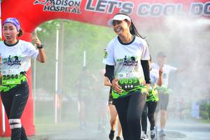 BIB: 2544, 0053
                            <button type="button" onclick="openModal(3732423)" class="btn btn-primary btn-sm float-right btn-popup" data-toggle="modal" data-target=".modal-high-quality">
                        <i class="fas fa-shopping-cart"></i> Add to Cart
                    </button>
                                            <button type="button" onclick="isThisMe(3732423, true)" class="btn btn-success btn-sm float-right btn-popup btn-isme hidden" data-toggle="tooltip" data-placement="bottom" title="นี่คือรูปของคุณใช่ไหม คลิกที่นี่เพื่อเอาเข้าอัลบั้ม">
                        <i class="fas fa-plus"></i> Add to album
                    </button>
                    <button type="button" onclick="isThisMe(3732423, false)" class="btn btn-warning btn-sm float-right btn-popup btn-isnotme hidden">
                        <i class="fas fa-ban"></i> Remove from album
                    </button>