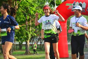 BIB: 1992
                            <button type="button" onclick="openModal(3769266)" class="btn btn-primary btn-sm float-right btn-popup" data-toggle="modal" data-target=".modal-high-quality">
                        <i class="fas fa-shopping-cart"></i> Add to Cart
                    </button>
                                            <button type="button" onclick="isThisMe(3769266, true)" class="btn btn-success btn-sm float-right btn-popup btn-isme hidden" data-toggle="tooltip" data-placement="bottom" title="นี่คือรูปของคุณใช่ไหม คลิกที่นี่เพื่อเอาเข้าอัลบั้ม">
                        <i class="fas fa-plus"></i> Add to album
                    </button>
                    <button type="button" onclick="isThisMe(3769266, false)" class="btn btn-warning btn-sm float-right btn-popup btn-isnotme hidden">
                        <i class="fas fa-ban"></i> Remove from album
                    </button>