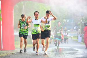 BIB: 1594
                            <button type="button" onclick="openModal(3706535)" class="btn btn-primary btn-sm float-right btn-popup" data-toggle="modal" data-target=".modal-high-quality">
                        <i class="fas fa-shopping-cart"></i> Add to Cart
                    </button>
                                            <button type="button" onclick="isThisMe(3706535, true)" class="btn btn-success btn-sm float-right btn-popup btn-isme hidden" data-toggle="tooltip" data-placement="bottom" title="นี่คือรูปของคุณใช่ไหม คลิกที่นี่เพื่อเอาเข้าอัลบั้ม">
                        <i class="fas fa-plus"></i> Add to album
                    </button>
                    <button type="button" onclick="isThisMe(3706535, false)" class="btn btn-warning btn-sm float-right btn-popup btn-isnotme hidden">
                        <i class="fas fa-ban"></i> Remove from album
                    </button>