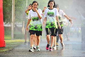 BIB: 754, 755
                            <button type="button" onclick="openModal(3770303)" class="btn btn-primary btn-sm float-right btn-popup" data-toggle="modal" data-target=".modal-high-quality">
                        <i class="fas fa-shopping-cart"></i> Add to Cart
                    </button>
                                            <button type="button" onclick="isThisMe(3770303, true)" class="btn btn-success btn-sm float-right btn-popup btn-isme hidden" data-toggle="tooltip" data-placement="bottom" title="นี่คือรูปของคุณใช่ไหม คลิกที่นี่เพื่อเอาเข้าอัลบั้ม">
                        <i class="fas fa-plus"></i> Add to album
                    </button>
                    <button type="button" onclick="isThisMe(3770303, false)" class="btn btn-warning btn-sm float-right btn-popup btn-isnotme hidden">
                        <i class="fas fa-ban"></i> Remove from album
                    </button>