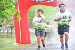 BIB: 1628, 1629
                            <button type="button" onclick="openModal(3719269)" class="btn btn-primary btn-sm float-right btn-popup" data-toggle="modal" data-target=".modal-high-quality">
                        <i class="fas fa-shopping-cart"></i> Add to Cart
                    </button>
                                            <button type="button" onclick="isThisMe(3719269, true)" class="btn btn-success btn-sm float-right btn-popup btn-isme hidden" data-toggle="tooltip" data-placement="bottom" title="นี่คือรูปของคุณใช่ไหม คลิกที่นี่เพื่อเอาเข้าอัลบั้ม">
                        <i class="fas fa-plus"></i> Add to album
                    </button>
                    <button type="button" onclick="isThisMe(3719269, false)" class="btn btn-warning btn-sm float-right btn-popup btn-isnotme hidden">
                        <i class="fas fa-ban"></i> Remove from album
                    </button>