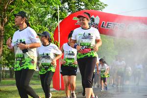 BIB: 1501
                            <button type="button" onclick="openModal(3762764)" class="btn btn-primary btn-sm float-right btn-popup" data-toggle="modal" data-target=".modal-high-quality">
                        <i class="fas fa-shopping-cart"></i> Add to Cart
                    </button>
                                            <button type="button" onclick="isThisMe(3762764, true)" class="btn btn-success btn-sm float-right btn-popup btn-isme hidden" data-toggle="tooltip" data-placement="bottom" title="นี่คือรูปของคุณใช่ไหม คลิกที่นี่เพื่อเอาเข้าอัลบั้ม">
                        <i class="fas fa-plus"></i> Add to album
                    </button>
                    <button type="button" onclick="isThisMe(3762764, false)" class="btn btn-warning btn-sm float-right btn-popup btn-isnotme hidden">
                        <i class="fas fa-ban"></i> Remove from album
                    </button>