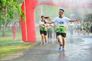 BIB: 1482
                            <button type="button" onclick="openModal(3744789)" class="btn btn-primary btn-sm float-right btn-popup" data-toggle="modal" data-target=".modal-high-quality">
                        <i class="fas fa-shopping-cart"></i> Add to Cart
                    </button>
                                            <button type="button" onclick="isThisMe(3744789, true)" class="btn btn-success btn-sm float-right btn-popup btn-isme hidden" data-toggle="tooltip" data-placement="bottom" title="นี่คือรูปของคุณใช่ไหม คลิกที่นี่เพื่อเอาเข้าอัลบั้ม">
                        <i class="fas fa-plus"></i> Add to album
                    </button>
                    <button type="button" onclick="isThisMe(3744789, false)" class="btn btn-warning btn-sm float-right btn-popup btn-isnotme hidden">
                        <i class="fas fa-ban"></i> Remove from album
                    </button>