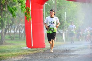 BIB: 987
                            <button type="button" onclick="openModal(3723034)" class="btn btn-primary btn-sm float-right btn-popup" data-toggle="modal" data-target=".modal-high-quality">
                        <i class="fas fa-shopping-cart"></i> Add to Cart
                    </button>
                                            <button type="button" onclick="isThisMe(3723034, true)" class="btn btn-success btn-sm float-right btn-popup btn-isme hidden" data-toggle="tooltip" data-placement="bottom" title="นี่คือรูปของคุณใช่ไหม คลิกที่นี่เพื่อเอาเข้าอัลบั้ม">
                        <i class="fas fa-plus"></i> Add to album
                    </button>
                    <button type="button" onclick="isThisMe(3723034, false)" class="btn btn-warning btn-sm float-right btn-popup btn-isnotme hidden">
                        <i class="fas fa-ban"></i> Remove from album
                    </button>