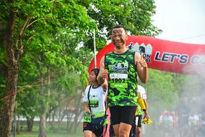 BIB: 1902
                            <button type="button" onclick="openModal(3774995)" class="btn btn-primary btn-sm float-right btn-popup" data-toggle="modal" data-target=".modal-high-quality">
                        <i class="fas fa-shopping-cart"></i> Add to Cart
                    </button>
                                            <button type="button" onclick="isThisMe(3774995, true)" class="btn btn-success btn-sm float-right btn-popup btn-isme hidden" data-toggle="tooltip" data-placement="bottom" title="นี่คือรูปของคุณใช่ไหม คลิกที่นี่เพื่อเอาเข้าอัลบั้ม">
                        <i class="fas fa-plus"></i> Add to album
                    </button>
                    <button type="button" onclick="isThisMe(3774995, false)" class="btn btn-warning btn-sm float-right btn-popup btn-isnotme hidden">
                        <i class="fas fa-ban"></i> Remove from album
                    </button>