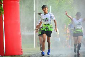 BIB: 1433
                            <button type="button" onclick="openModal(3729119)" class="btn btn-primary btn-sm float-right btn-popup" data-toggle="modal" data-target=".modal-high-quality">
                        <i class="fas fa-shopping-cart"></i> Add to Cart
                    </button>
                                            <button type="button" onclick="isThisMe(3729119, true)" class="btn btn-success btn-sm float-right btn-popup btn-isme hidden" data-toggle="tooltip" data-placement="bottom" title="นี่คือรูปของคุณใช่ไหม คลิกที่นี่เพื่อเอาเข้าอัลบั้ม">
                        <i class="fas fa-plus"></i> Add to album
                    </button>
                    <button type="button" onclick="isThisMe(3729119, false)" class="btn btn-warning btn-sm float-right btn-popup btn-isnotme hidden">
                        <i class="fas fa-ban"></i> Remove from album
                    </button>