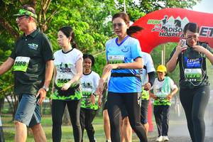 BIB: 2668, 266
                            <button type="button" onclick="openModal(3747927)" class="btn btn-primary btn-sm float-right btn-popup" data-toggle="modal" data-target=".modal-high-quality">
                        <i class="fas fa-shopping-cart"></i> Add to Cart
                    </button>
                                            <button type="button" onclick="isThisMe(3747927, true)" class="btn btn-success btn-sm float-right btn-popup btn-isme hidden" data-toggle="tooltip" data-placement="bottom" title="นี่คือรูปของคุณใช่ไหม คลิกที่นี่เพื่อเอาเข้าอัลบั้ม">
                        <i class="fas fa-plus"></i> Add to album
                    </button>
                    <button type="button" onclick="isThisMe(3747927, false)" class="btn btn-warning btn-sm float-right btn-popup btn-isnotme hidden">
                        <i class="fas fa-ban"></i> Remove from album
                    </button>