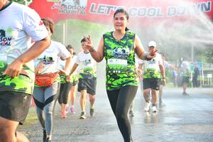 BIB: 607
                            <button type="button" onclick="openModal(3753445)" class="btn btn-primary btn-sm float-right btn-popup" data-toggle="modal" data-target=".modal-high-quality">
                        <i class="fas fa-shopping-cart"></i> Add to Cart
                    </button>
                                            <button type="button" onclick="isThisMe(3753445, true)" class="btn btn-success btn-sm float-right btn-popup btn-isme hidden" data-toggle="tooltip" data-placement="bottom" title="นี่คือรูปของคุณใช่ไหม คลิกที่นี่เพื่อเอาเข้าอัลบั้ม">
                        <i class="fas fa-plus"></i> Add to album
                    </button>
                    <button type="button" onclick="isThisMe(3753445, false)" class="btn btn-warning btn-sm float-right btn-popup btn-isnotme hidden">
                        <i class="fas fa-ban"></i> Remove from album
                    </button>