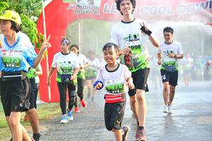 BIB: 1900, 875, 9374
                            <button type="button" onclick="openModal(3754413)" class="btn btn-primary btn-sm float-right btn-popup" data-toggle="modal" data-target=".modal-high-quality">
                        <i class="fas fa-shopping-cart"></i> Add to Cart
                    </button>
                                            <button type="button" onclick="isThisMe(3754413, true)" class="btn btn-success btn-sm float-right btn-popup btn-isme hidden" data-toggle="tooltip" data-placement="bottom" title="นี่คือรูปของคุณใช่ไหม คลิกที่นี่เพื่อเอาเข้าอัลบั้ม">
                        <i class="fas fa-plus"></i> Add to album
                    </button>
                    <button type="button" onclick="isThisMe(3754413, false)" class="btn btn-warning btn-sm float-right btn-popup btn-isnotme hidden">
                        <i class="fas fa-ban"></i> Remove from album
                    </button>