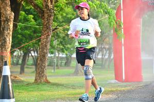 BIB: 401
                            <button type="button" onclick="openModal(3722800)" class="btn btn-primary btn-sm float-right btn-popup" data-toggle="modal" data-target=".modal-high-quality">
                        <i class="fas fa-shopping-cart"></i> Add to Cart
                    </button>
                                            <button type="button" onclick="isThisMe(3722800, true)" class="btn btn-success btn-sm float-right btn-popup btn-isme hidden" data-toggle="tooltip" data-placement="bottom" title="นี่คือรูปของคุณใช่ไหม คลิกที่นี่เพื่อเอาเข้าอัลบั้ม">
                        <i class="fas fa-plus"></i> Add to album
                    </button>
                    <button type="button" onclick="isThisMe(3722800, false)" class="btn btn-warning btn-sm float-right btn-popup btn-isnotme hidden">
                        <i class="fas fa-ban"></i> Remove from album
                    </button>