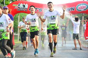 BIB: 2065, 2066
                            <button type="button" onclick="openModal(3749326)" class="btn btn-primary btn-sm float-right btn-popup" data-toggle="modal" data-target=".modal-high-quality">
                        <i class="fas fa-shopping-cart"></i> Add to Cart
                    </button>
                                            <button type="button" onclick="isThisMe(3749326, true)" class="btn btn-success btn-sm float-right btn-popup btn-isme hidden" data-toggle="tooltip" data-placement="bottom" title="นี่คือรูปของคุณใช่ไหม คลิกที่นี่เพื่อเอาเข้าอัลบั้ม">
                        <i class="fas fa-plus"></i> Add to album
                    </button>
                    <button type="button" onclick="isThisMe(3749326, false)" class="btn btn-warning btn-sm float-right btn-popup btn-isnotme hidden">
                        <i class="fas fa-ban"></i> Remove from album
                    </button>