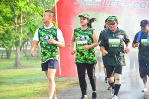 BIB: 2646
                            <button type="button" onclick="openModal(3755169)" class="btn btn-primary btn-sm float-right btn-popup" data-toggle="modal" data-target=".modal-high-quality">
                        <i class="fas fa-shopping-cart"></i> Add to Cart
                    </button>
                                            <button type="button" onclick="isThisMe(3755169, true)" class="btn btn-success btn-sm float-right btn-popup btn-isme hidden" data-toggle="tooltip" data-placement="bottom" title="นี่คือรูปของคุณใช่ไหม คลิกที่นี่เพื่อเอาเข้าอัลบั้ม">
                        <i class="fas fa-plus"></i> Add to album
                    </button>
                    <button type="button" onclick="isThisMe(3755169, false)" class="btn btn-warning btn-sm float-right btn-popup btn-isnotme hidden">
                        <i class="fas fa-ban"></i> Remove from album
                    </button>