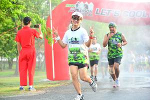 BIB: 59
                            <button type="button" onclick="openModal(3730523)" class="btn btn-primary btn-sm float-right btn-popup" data-toggle="modal" data-target=".modal-high-quality">
                        <i class="fas fa-shopping-cart"></i> Add to Cart
                    </button>
                                            <button type="button" onclick="isThisMe(3730523, true)" class="btn btn-success btn-sm float-right btn-popup btn-isme hidden" data-toggle="tooltip" data-placement="bottom" title="นี่คือรูปของคุณใช่ไหม คลิกที่นี่เพื่อเอาเข้าอัลบั้ม">
                        <i class="fas fa-plus"></i> Add to album
                    </button>
                    <button type="button" onclick="isThisMe(3730523, false)" class="btn btn-warning btn-sm float-right btn-popup btn-isnotme hidden">
                        <i class="fas fa-ban"></i> Remove from album
                    </button>