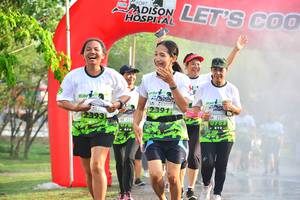 BIB: 2391, 
                            <button type="button" onclick="openModal(3762650)" class="btn btn-primary btn-sm float-right btn-popup" data-toggle="modal" data-target=".modal-high-quality">
                        <i class="fas fa-shopping-cart"></i> Add to Cart
                    </button>
                                            <button type="button" onclick="isThisMe(3762650, true)" class="btn btn-success btn-sm float-right btn-popup btn-isme hidden" data-toggle="tooltip" data-placement="bottom" title="นี่คือรูปของคุณใช่ไหม คลิกที่นี่เพื่อเอาเข้าอัลบั้ม">
                        <i class="fas fa-plus"></i> Add to album
                    </button>
                    <button type="button" onclick="isThisMe(3762650, false)" class="btn btn-warning btn-sm float-right btn-popup btn-isnotme hidden">
                        <i class="fas fa-ban"></i> Remove from album
                    </button>