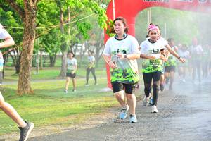 BIB: 
                            <button type="button" onclick="openModal(3754542)" class="btn btn-primary btn-sm float-right btn-popup" data-toggle="modal" data-target=".modal-high-quality">
                        <i class="fas fa-shopping-cart"></i> Add to Cart
                    </button>
                                            <button type="button" onclick="isThisMe(3754542, true)" class="btn btn-success btn-sm float-right btn-popup btn-isme hidden" data-toggle="tooltip" data-placement="bottom" title="นี่คือรูปของคุณใช่ไหม คลิกที่นี่เพื่อเอาเข้าอัลบั้ม">
                        <i class="fas fa-plus"></i> Add to album
                    </button>
                    <button type="button" onclick="isThisMe(3754542, false)" class="btn btn-warning btn-sm float-right btn-popup btn-isnotme hidden">
                        <i class="fas fa-ban"></i> Remove from album
                    </button>