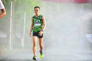 BIB: 581
                            <button type="button" onclick="openModal(3703676)" class="btn btn-primary btn-sm float-right btn-popup" data-toggle="modal" data-target=".modal-high-quality">
                        <i class="fas fa-shopping-cart"></i> Add to Cart
                    </button>
                                            <button type="button" onclick="isThisMe(3703676, true)" class="btn btn-success btn-sm float-right btn-popup btn-isme hidden" data-toggle="tooltip" data-placement="bottom" title="นี่คือรูปของคุณใช่ไหม คลิกที่นี่เพื่อเอาเข้าอัลบั้ม">
                        <i class="fas fa-plus"></i> Add to album
                    </button>
                    <button type="button" onclick="isThisMe(3703676, false)" class="btn btn-warning btn-sm float-right btn-popup btn-isnotme hidden">
                        <i class="fas fa-ban"></i> Remove from album
                    </button>