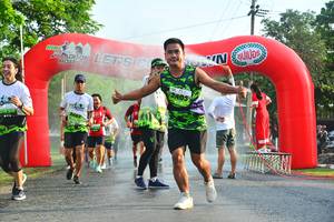 BIB: 2405
                            <button type="button" onclick="openModal(3754473)" class="btn btn-primary btn-sm float-right btn-popup" data-toggle="modal" data-target=".modal-high-quality">
                        <i class="fas fa-shopping-cart"></i> Add to Cart
                    </button>
                                            <button type="button" onclick="isThisMe(3754473, true)" class="btn btn-success btn-sm float-right btn-popup btn-isme hidden" data-toggle="tooltip" data-placement="bottom" title="นี่คือรูปของคุณใช่ไหม คลิกที่นี่เพื่อเอาเข้าอัลบั้ม">
                        <i class="fas fa-plus"></i> Add to album
                    </button>
                    <button type="button" onclick="isThisMe(3754473, false)" class="btn btn-warning btn-sm float-right btn-popup btn-isnotme hidden">
                        <i class="fas fa-ban"></i> Remove from album
                    </button>