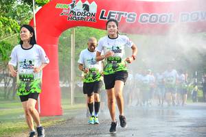 BIB: 545
                            <button type="button" onclick="openModal(3766129)" class="btn btn-primary btn-sm float-right btn-popup" data-toggle="modal" data-target=".modal-high-quality">
                        <i class="fas fa-shopping-cart"></i> Add to Cart
                    </button>
                                            <button type="button" onclick="isThisMe(3766129, true)" class="btn btn-success btn-sm float-right btn-popup btn-isme hidden" data-toggle="tooltip" data-placement="bottom" title="นี่คือรูปของคุณใช่ไหม คลิกที่นี่เพื่อเอาเข้าอัลบั้ม">
                        <i class="fas fa-plus"></i> Add to album
                    </button>
                    <button type="button" onclick="isThisMe(3766129, false)" class="btn btn-warning btn-sm float-right btn-popup btn-isnotme hidden">
                        <i class="fas fa-ban"></i> Remove from album
                    </button>