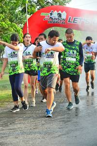 BIB: 277
                            <button type="button" onclick="openModal(3738151)" class="btn btn-primary btn-sm float-right btn-popup" data-toggle="modal" data-target=".modal-high-quality">
                        <i class="fas fa-shopping-cart"></i> Add to Cart
                    </button>
                                            <button type="button" onclick="isThisMe(3738151, true)" class="btn btn-success btn-sm float-right btn-popup btn-isme hidden" data-toggle="tooltip" data-placement="bottom" title="นี่คือรูปของคุณใช่ไหม คลิกที่นี่เพื่อเอาเข้าอัลบั้ม">
                        <i class="fas fa-plus"></i> Add to album
                    </button>
                    <button type="button" onclick="isThisMe(3738151, false)" class="btn btn-warning btn-sm float-right btn-popup btn-isnotme hidden">
                        <i class="fas fa-ban"></i> Remove from album
                    </button>