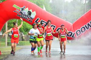 BIB: 2254
                            <button type="button" onclick="openModal(3732026)" class="btn btn-primary btn-sm float-right btn-popup" data-toggle="modal" data-target=".modal-high-quality">
                        <i class="fas fa-shopping-cart"></i> Add to Cart
                    </button>
                                            <button type="button" onclick="isThisMe(3732026, true)" class="btn btn-success btn-sm float-right btn-popup btn-isme hidden" data-toggle="tooltip" data-placement="bottom" title="นี่คือรูปของคุณใช่ไหม คลิกที่นี่เพื่อเอาเข้าอัลบั้ม">
                        <i class="fas fa-plus"></i> Add to album
                    </button>
                    <button type="button" onclick="isThisMe(3732026, false)" class="btn btn-warning btn-sm float-right btn-popup btn-isnotme hidden">
                        <i class="fas fa-ban"></i> Remove from album
                    </button>