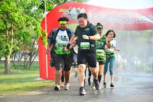 BIB: 2665
                            <button type="button" onclick="openModal(3761030)" class="btn btn-primary btn-sm float-right btn-popup" data-toggle="modal" data-target=".modal-high-quality">
                        <i class="fas fa-shopping-cart"></i> Add to Cart
                    </button>
                                            <button type="button" onclick="isThisMe(3761030, true)" class="btn btn-success btn-sm float-right btn-popup btn-isme hidden" data-toggle="tooltip" data-placement="bottom" title="นี่คือรูปของคุณใช่ไหม คลิกที่นี่เพื่อเอาเข้าอัลบั้ม">
                        <i class="fas fa-plus"></i> Add to album
                    </button>
                    <button type="button" onclick="isThisMe(3761030, false)" class="btn btn-warning btn-sm float-right btn-popup btn-isnotme hidden">
                        <i class="fas fa-ban"></i> Remove from album
                    </button>