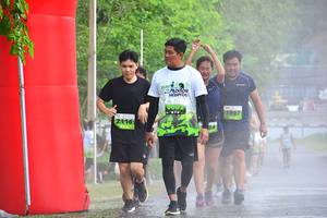 BIB: 2116
                            <button type="button" onclick="openModal(3723063)" class="btn btn-primary btn-sm float-right btn-popup" data-toggle="modal" data-target=".modal-high-quality">
                        <i class="fas fa-shopping-cart"></i> Add to Cart
                    </button>
                                            <button type="button" onclick="isThisMe(3723063, true)" class="btn btn-success btn-sm float-right btn-popup btn-isme hidden" data-toggle="tooltip" data-placement="bottom" title="นี่คือรูปของคุณใช่ไหม คลิกที่นี่เพื่อเอาเข้าอัลบั้ม">
                        <i class="fas fa-plus"></i> Add to album
                    </button>
                    <button type="button" onclick="isThisMe(3723063, false)" class="btn btn-warning btn-sm float-right btn-popup btn-isnotme hidden">
                        <i class="fas fa-ban"></i> Remove from album
                    </button>