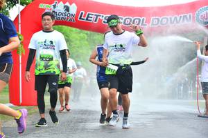 BIB: 1317, 602
                            <button type="button" onclick="openModal(3723094)" class="btn btn-primary btn-sm float-right btn-popup" data-toggle="modal" data-target=".modal-high-quality">
                        <i class="fas fa-shopping-cart"></i> Add to Cart
                    </button>
                                            <button type="button" onclick="isThisMe(3723094, true)" class="btn btn-success btn-sm float-right btn-popup btn-isme hidden" data-toggle="tooltip" data-placement="bottom" title="นี่คือรูปของคุณใช่ไหม คลิกที่นี่เพื่อเอาเข้าอัลบั้ม">
                        <i class="fas fa-plus"></i> Add to album
                    </button>
                    <button type="button" onclick="isThisMe(3723094, false)" class="btn btn-warning btn-sm float-right btn-popup btn-isnotme hidden">
                        <i class="fas fa-ban"></i> Remove from album
                    </button>