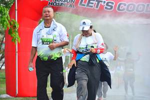 BIB: 1056
                            <button type="button" onclick="openModal(3722775)" class="btn btn-primary btn-sm float-right btn-popup" data-toggle="modal" data-target=".modal-high-quality">
                        <i class="fas fa-shopping-cart"></i> Add to Cart
                    </button>
                                            <button type="button" onclick="isThisMe(3722775, true)" class="btn btn-success btn-sm float-right btn-popup btn-isme hidden" data-toggle="tooltip" data-placement="bottom" title="นี่คือรูปของคุณใช่ไหม คลิกที่นี่เพื่อเอาเข้าอัลบั้ม">
                        <i class="fas fa-plus"></i> Add to album
                    </button>
                    <button type="button" onclick="isThisMe(3722775, false)" class="btn btn-warning btn-sm float-right btn-popup btn-isnotme hidden">
                        <i class="fas fa-ban"></i> Remove from album
                    </button>