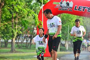 BIB: 080, 1033
                            <button type="button" onclick="openModal(3759752)" class="btn btn-primary btn-sm float-right btn-popup" data-toggle="modal" data-target=".modal-high-quality">
                        <i class="fas fa-shopping-cart"></i> Add to Cart
                    </button>
                                            <button type="button" onclick="isThisMe(3759752, true)" class="btn btn-success btn-sm float-right btn-popup btn-isme hidden" data-toggle="tooltip" data-placement="bottom" title="นี่คือรูปของคุณใช่ไหม คลิกที่นี่เพื่อเอาเข้าอัลบั้ม">
                        <i class="fas fa-plus"></i> Add to album
                    </button>
                    <button type="button" onclick="isThisMe(3759752, false)" class="btn btn-warning btn-sm float-right btn-popup btn-isnotme hidden">
                        <i class="fas fa-ban"></i> Remove from album
                    </button>