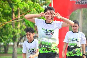 BIB: 1024
                            <button type="button" onclick="openModal(3744859)" class="btn btn-primary btn-sm float-right btn-popup" data-toggle="modal" data-target=".modal-high-quality">
                        <i class="fas fa-shopping-cart"></i> Add to Cart
                    </button>
                                            <button type="button" onclick="isThisMe(3744859, true)" class="btn btn-success btn-sm float-right btn-popup btn-isme hidden" data-toggle="tooltip" data-placement="bottom" title="นี่คือรูปของคุณใช่ไหม คลิกที่นี่เพื่อเอาเข้าอัลบั้ม">
                        <i class="fas fa-plus"></i> Add to album
                    </button>
                    <button type="button" onclick="isThisMe(3744859, false)" class="btn btn-warning btn-sm float-right btn-popup btn-isnotme hidden">
                        <i class="fas fa-ban"></i> Remove from album
                    </button>