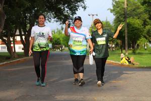 BIB: 
                            <button type="button" onclick="openModal(3611931)" class="btn btn-primary btn-sm float-right btn-popup" data-toggle="modal" data-target=".modal-high-quality">
                        <i class="fas fa-shopping-cart"></i> Add to Cart
                    </button>
                                            <button type="button" onclick="isThisMe(3611931, true)" class="btn btn-success btn-sm float-right btn-popup btn-isme hidden" data-toggle="tooltip" data-placement="bottom" title="นี่คือรูปของคุณใช่ไหม คลิกที่นี่เพื่อเอาเข้าอัลบั้ม">
                        <i class="fas fa-plus"></i> Add to album
                    </button>
                    <button type="button" onclick="isThisMe(3611931, false)" class="btn btn-warning btn-sm float-right btn-popup btn-isnotme hidden">
                        <i class="fas fa-ban"></i> Remove from album
                    </button>