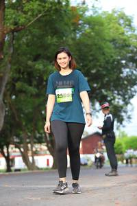 BIB: 2586
                            <button type="button" onclick="openModal(3611651)" class="btn btn-primary btn-sm float-right btn-popup" data-toggle="modal" data-target=".modal-high-quality">
                        <i class="fas fa-shopping-cart"></i> Add to Cart
                    </button>
                                            <button type="button" onclick="isThisMe(3611651, true)" class="btn btn-success btn-sm float-right btn-popup btn-isme hidden" data-toggle="tooltip" data-placement="bottom" title="นี่คือรูปของคุณใช่ไหม คลิกที่นี่เพื่อเอาเข้าอัลบั้ม">
                        <i class="fas fa-plus"></i> Add to album
                    </button>
                    <button type="button" onclick="isThisMe(3611651, false)" class="btn btn-warning btn-sm float-right btn-popup btn-isnotme hidden">
                        <i class="fas fa-ban"></i> Remove from album
                    </button>