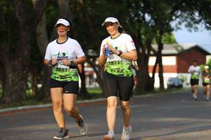 BIB: 18751, 2033
                            <button type="button" onclick="openModal(3611254)" class="btn btn-primary btn-sm float-right btn-popup" data-toggle="modal" data-target=".modal-high-quality">
                        <i class="fas fa-shopping-cart"></i> Add to Cart
                    </button>
                                            <button type="button" onclick="isThisMe(3611254, true)" class="btn btn-success btn-sm float-right btn-popup btn-isme hidden" data-toggle="tooltip" data-placement="bottom" title="นี่คือรูปของคุณใช่ไหม คลิกที่นี่เพื่อเอาเข้าอัลบั้ม">
                        <i class="fas fa-plus"></i> Add to album
                    </button>
                    <button type="button" onclick="isThisMe(3611254, false)" class="btn btn-warning btn-sm float-right btn-popup btn-isnotme hidden">
                        <i class="fas fa-ban"></i> Remove from album
                    </button>