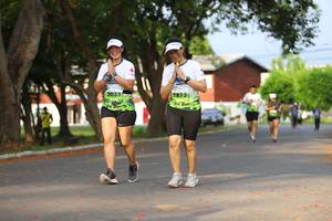 BIB: 18751, 2033
                            <button type="button" onclick="openModal(3611237)" class="btn btn-primary btn-sm float-right btn-popup" data-toggle="modal" data-target=".modal-high-quality">
                        <i class="fas fa-shopping-cart"></i> Add to Cart
                    </button>
                                            <button type="button" onclick="isThisMe(3611237, true)" class="btn btn-success btn-sm float-right btn-popup btn-isme hidden" data-toggle="tooltip" data-placement="bottom" title="นี่คือรูปของคุณใช่ไหม คลิกที่นี่เพื่อเอาเข้าอัลบั้ม">
                        <i class="fas fa-plus"></i> Add to album
                    </button>
                    <button type="button" onclick="isThisMe(3611237, false)" class="btn btn-warning btn-sm float-right btn-popup btn-isnotme hidden">
                        <i class="fas fa-ban"></i> Remove from album
                    </button>