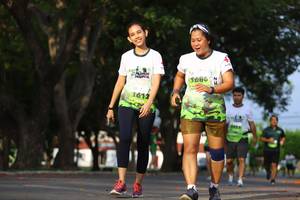 BIB: 
                            <button type="button" onclick="openModal(3611433)" class="btn btn-primary btn-sm float-right btn-popup" data-toggle="modal" data-target=".modal-high-quality">
                        <i class="fas fa-shopping-cart"></i> Add to Cart
                    </button>
                                            <button type="button" onclick="isThisMe(3611433, true)" class="btn btn-success btn-sm float-right btn-popup btn-isme hidden" data-toggle="tooltip" data-placement="bottom" title="นี่คือรูปของคุณใช่ไหม คลิกที่นี่เพื่อเอาเข้าอัลบั้ม">
                        <i class="fas fa-plus"></i> Add to album
                    </button>
                    <button type="button" onclick="isThisMe(3611433, false)" class="btn btn-warning btn-sm float-right btn-popup btn-isnotme hidden">
                        <i class="fas fa-ban"></i> Remove from album
                    </button>