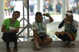 BIB: 
                            <button type="button" onclick="openModal(3613923)" class="btn btn-primary btn-sm float-right btn-popup" data-toggle="modal" data-target=".modal-high-quality">
                        <i class="fas fa-shopping-cart"></i> Add to Cart
                    </button>
                                            <button type="button" onclick="isThisMe(3613923, true)" class="btn btn-success btn-sm float-right btn-popup btn-isme hidden" data-toggle="tooltip" data-placement="bottom" title="นี่คือรูปของคุณใช่ไหม คลิกที่นี่เพื่อเอาเข้าอัลบั้ม">
                        <i class="fas fa-plus"></i> Add to album
                    </button>
                    <button type="button" onclick="isThisMe(3613923, false)" class="btn btn-warning btn-sm float-right btn-popup btn-isnotme hidden">
                        <i class="fas fa-ban"></i> Remove from album
                    </button>