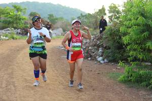 BIB: 
                            <button type="button" onclick="openModal(3610559)" class="btn btn-primary btn-sm float-right btn-popup" data-toggle="modal" data-target=".modal-high-quality">
                        <i class="fas fa-shopping-cart"></i> Add to Cart
                    </button>
                                            <button type="button" onclick="isThisMe(3610559, true)" class="btn btn-success btn-sm float-right btn-popup btn-isme hidden" data-toggle="tooltip" data-placement="bottom" title="นี่คือรูปของคุณใช่ไหม คลิกที่นี่เพื่อเอาเข้าอัลบั้ม">
                        <i class="fas fa-plus"></i> Add to album
                    </button>
                    <button type="button" onclick="isThisMe(3610559, false)" class="btn btn-warning btn-sm float-right btn-popup btn-isnotme hidden">
                        <i class="fas fa-ban"></i> Remove from album
                    </button>