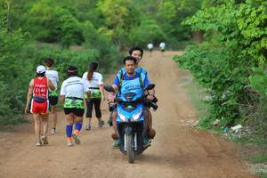 BIB: 1144
                            <button type="button" onclick="openModal(3610573)" class="btn btn-primary btn-sm float-right btn-popup" data-toggle="modal" data-target=".modal-high-quality">
                        <i class="fas fa-shopping-cart"></i> Add to Cart
                    </button>
                                            <button type="button" onclick="isThisMe(3610573, true)" class="btn btn-success btn-sm float-right btn-popup btn-isme hidden" data-toggle="tooltip" data-placement="bottom" title="นี่คือรูปของคุณใช่ไหม คลิกที่นี่เพื่อเอาเข้าอัลบั้ม">
                        <i class="fas fa-plus"></i> Add to album
                    </button>
                    <button type="button" onclick="isThisMe(3610573, false)" class="btn btn-warning btn-sm float-right btn-popup btn-isnotme hidden">
                        <i class="fas fa-ban"></i> Remove from album
                    </button>