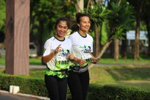 BIB: 188
                            <button type="button" onclick="openModal(3611193)" class="btn btn-primary btn-sm float-right btn-popup" data-toggle="modal" data-target=".modal-high-quality">
                        <i class="fas fa-shopping-cart"></i> Add to Cart
                    </button>
                                            <button type="button" onclick="isThisMe(3611193, true)" class="btn btn-success btn-sm float-right btn-popup btn-isme hidden" data-toggle="tooltip" data-placement="bottom" title="นี่คือรูปของคุณใช่ไหม คลิกที่นี่เพื่อเอาเข้าอัลบั้ม">
                        <i class="fas fa-plus"></i> Add to album
                    </button>
                    <button type="button" onclick="isThisMe(3611193, false)" class="btn btn-warning btn-sm float-right btn-popup btn-isnotme hidden">
                        <i class="fas fa-ban"></i> Remove from album
                    </button>