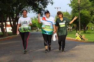 BIB: 2173, 2170
                            <button type="button" onclick="openModal(3611907)" class="btn btn-primary btn-sm float-right btn-popup" data-toggle="modal" data-target=".modal-high-quality">
                        <i class="fas fa-shopping-cart"></i> Add to Cart
                    </button>
                                            <button type="button" onclick="isThisMe(3611907, true)" class="btn btn-success btn-sm float-right btn-popup btn-isme hidden" data-toggle="tooltip" data-placement="bottom" title="นี่คือรูปของคุณใช่ไหม คลิกที่นี่เพื่อเอาเข้าอัลบั้ม">
                        <i class="fas fa-plus"></i> Add to album
                    </button>
                    <button type="button" onclick="isThisMe(3611907, false)" class="btn btn-warning btn-sm float-right btn-popup btn-isnotme hidden">
                        <i class="fas fa-ban"></i> Remove from album
                    </button>