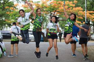 BIB: 
                            <button type="button" onclick="openModal(3612412)" class="btn btn-primary btn-sm float-right btn-popup" data-toggle="modal" data-target=".modal-high-quality">
                        <i class="fas fa-shopping-cart"></i> Add to Cart
                    </button>
                                            <button type="button" onclick="isThisMe(3612412, true)" class="btn btn-success btn-sm float-right btn-popup btn-isme hidden" data-toggle="tooltip" data-placement="bottom" title="นี่คือรูปของคุณใช่ไหม คลิกที่นี่เพื่อเอาเข้าอัลบั้ม">
                        <i class="fas fa-plus"></i> Add to album
                    </button>
                    <button type="button" onclick="isThisMe(3612412, false)" class="btn btn-warning btn-sm float-right btn-popup btn-isnotme hidden">
                        <i class="fas fa-ban"></i> Remove from album
                    </button>