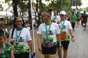 BIB: 
                            <button type="button" onclick="openModal(3612213)" class="btn btn-primary btn-sm float-right btn-popup" data-toggle="modal" data-target=".modal-high-quality">
                        <i class="fas fa-shopping-cart"></i> Add to Cart
                    </button>
                                            <button type="button" onclick="isThisMe(3612213, true)" class="btn btn-success btn-sm float-right btn-popup btn-isme hidden" data-toggle="tooltip" data-placement="bottom" title="นี่คือรูปของคุณใช่ไหม คลิกที่นี่เพื่อเอาเข้าอัลบั้ม">
                        <i class="fas fa-plus"></i> Add to album
                    </button>
                    <button type="button" onclick="isThisMe(3612213, false)" class="btn btn-warning btn-sm float-right btn-popup btn-isnotme hidden">
                        <i class="fas fa-ban"></i> Remove from album
                    </button>