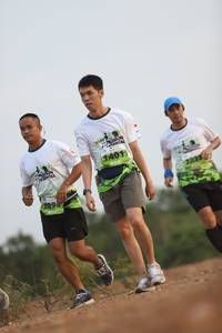 BIB: 401
                            <button type="button" onclick="openModal(3601578)" class="btn btn-primary btn-sm float-right btn-popup" data-toggle="modal" data-target=".modal-high-quality">
                        <i class="fas fa-shopping-cart"></i> Add to Cart
                    </button>
                                            <button type="button" onclick="isThisMe(3601578, true)" class="btn btn-success btn-sm float-right btn-popup btn-isme hidden" data-toggle="tooltip" data-placement="bottom" title="นี่คือรูปของคุณใช่ไหม คลิกที่นี่เพื่อเอาเข้าอัลบั้ม">
                        <i class="fas fa-plus"></i> Add to album
                    </button>
                    <button type="button" onclick="isThisMe(3601578, false)" class="btn btn-warning btn-sm float-right btn-popup btn-isnotme hidden">
                        <i class="fas fa-ban"></i> Remove from album
                    </button>