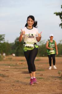 BIB: 1443
                            <button type="button" onclick="openModal(3609505)" class="btn btn-primary btn-sm float-right btn-popup" data-toggle="modal" data-target=".modal-high-quality">
                        <i class="fas fa-shopping-cart"></i> Add to Cart
                    </button>
                                            <button type="button" onclick="isThisMe(3609505, true)" class="btn btn-success btn-sm float-right btn-popup btn-isme hidden" data-toggle="tooltip" data-placement="bottom" title="นี่คือรูปของคุณใช่ไหม คลิกที่นี่เพื่อเอาเข้าอัลบั้ม">
                        <i class="fas fa-plus"></i> Add to album
                    </button>
                    <button type="button" onclick="isThisMe(3609505, false)" class="btn btn-warning btn-sm float-right btn-popup btn-isnotme hidden">
                        <i class="fas fa-ban"></i> Remove from album
                    </button>