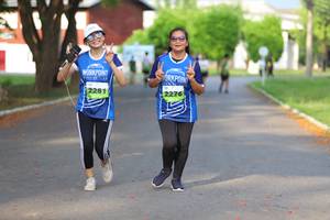 BIB: 2281, 2276
                            <button type="button" onclick="openModal(3611274)" class="btn btn-primary btn-sm float-right btn-popup" data-toggle="modal" data-target=".modal-high-quality">
                        <i class="fas fa-shopping-cart"></i> Add to Cart
                    </button>
                                            <button type="button" onclick="isThisMe(3611274, true)" class="btn btn-success btn-sm float-right btn-popup btn-isme hidden" data-toggle="tooltip" data-placement="bottom" title="นี่คือรูปของคุณใช่ไหม คลิกที่นี่เพื่อเอาเข้าอัลบั้ม">
                        <i class="fas fa-plus"></i> Add to album
                    </button>
                    <button type="button" onclick="isThisMe(3611274, false)" class="btn btn-warning btn-sm float-right btn-popup btn-isnotme hidden">
                        <i class="fas fa-ban"></i> Remove from album
                    </button>