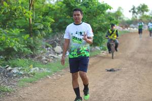 BIB: 
                            <button type="button" onclick="openModal(3610484)" class="btn btn-primary btn-sm float-right btn-popup" data-toggle="modal" data-target=".modal-high-quality">
                        <i class="fas fa-shopping-cart"></i> Add to Cart
                    </button>
                                            <button type="button" onclick="isThisMe(3610484, true)" class="btn btn-success btn-sm float-right btn-popup btn-isme hidden" data-toggle="tooltip" data-placement="bottom" title="นี่คือรูปของคุณใช่ไหม คลิกที่นี่เพื่อเอาเข้าอัลบั้ม">
                        <i class="fas fa-plus"></i> Add to album
                    </button>
                    <button type="button" onclick="isThisMe(3610484, false)" class="btn btn-warning btn-sm float-right btn-popup btn-isnotme hidden">
                        <i class="fas fa-ban"></i> Remove from album
                    </button>