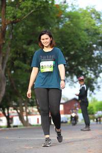 BIB: 2586
                            <button type="button" onclick="openModal(3611666)" class="btn btn-primary btn-sm float-right btn-popup" data-toggle="modal" data-target=".modal-high-quality">
                        <i class="fas fa-shopping-cart"></i> Add to Cart
                    </button>
                                            <button type="button" onclick="isThisMe(3611666, true)" class="btn btn-success btn-sm float-right btn-popup btn-isme hidden" data-toggle="tooltip" data-placement="bottom" title="นี่คือรูปของคุณใช่ไหม คลิกที่นี่เพื่อเอาเข้าอัลบั้ม">
                        <i class="fas fa-plus"></i> Add to album
                    </button>
                    <button type="button" onclick="isThisMe(3611666, false)" class="btn btn-warning btn-sm float-right btn-popup btn-isnotme hidden">
                        <i class="fas fa-ban"></i> Remove from album
                    </button>